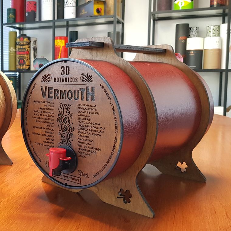 Bag in box con forma de barril para vermut