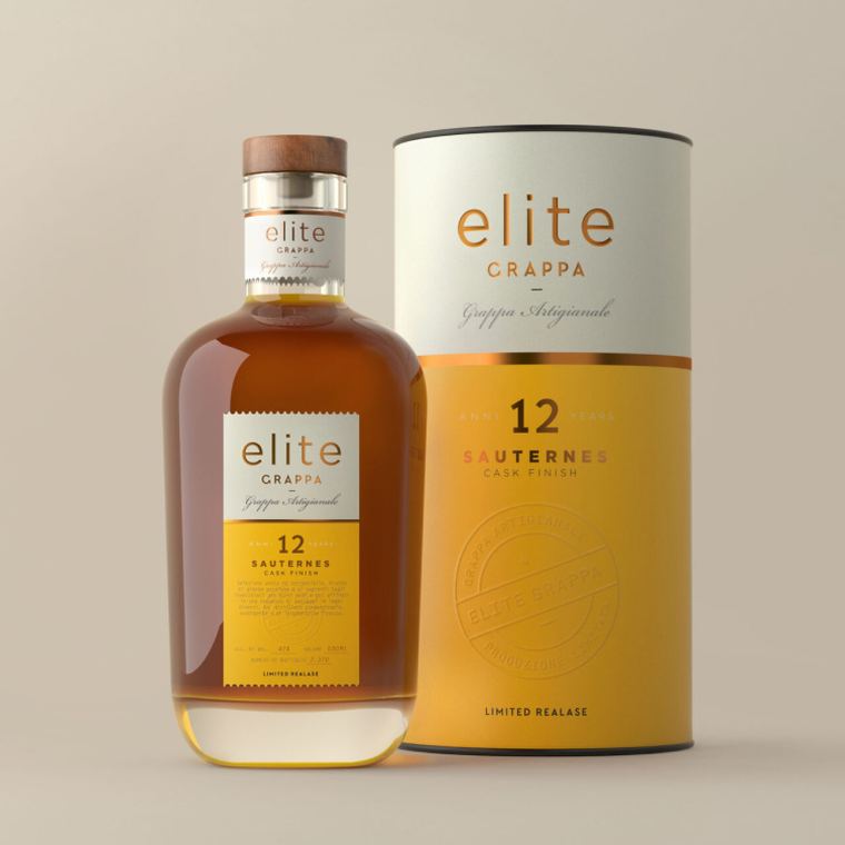 Cánister y botella de Elite Grappa